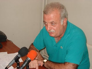 http://www.corfupress.com/v3/images/metallinos_nikos_elme.JPG