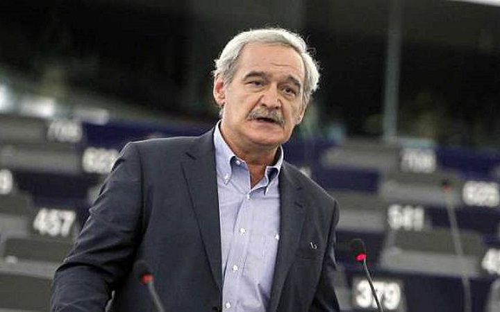 0xountis nikos